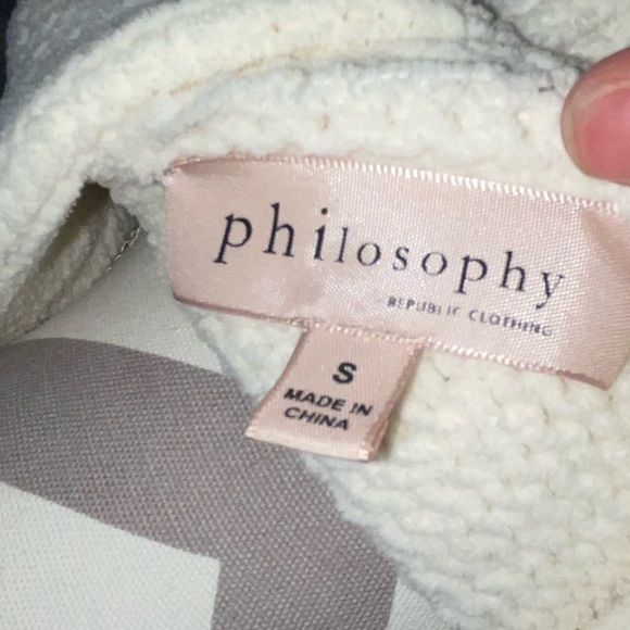 Women’s Philosophy winter white sweater loose turtleneck - Picture 8 of 11